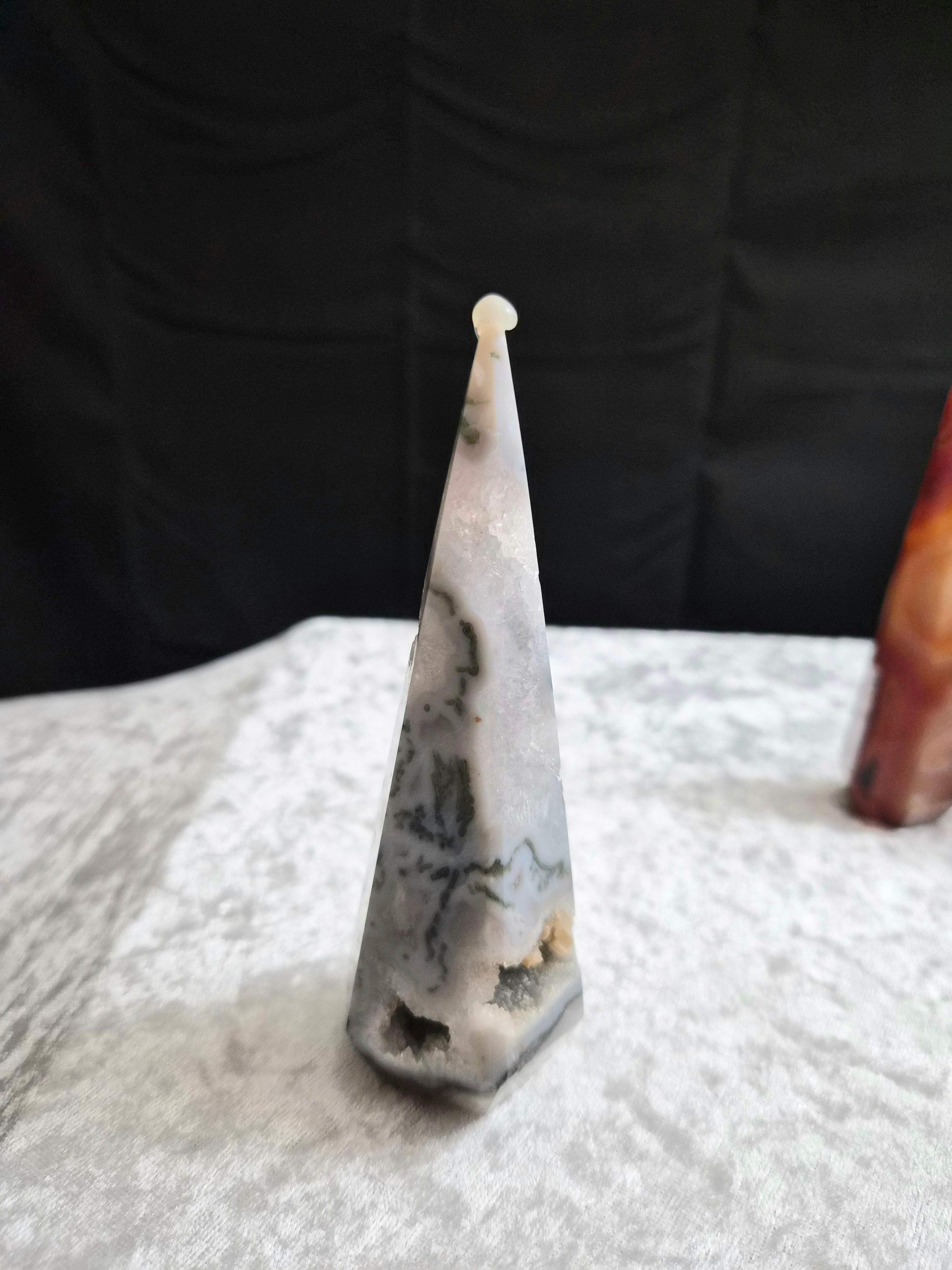 Druzy Moss Agate Tower