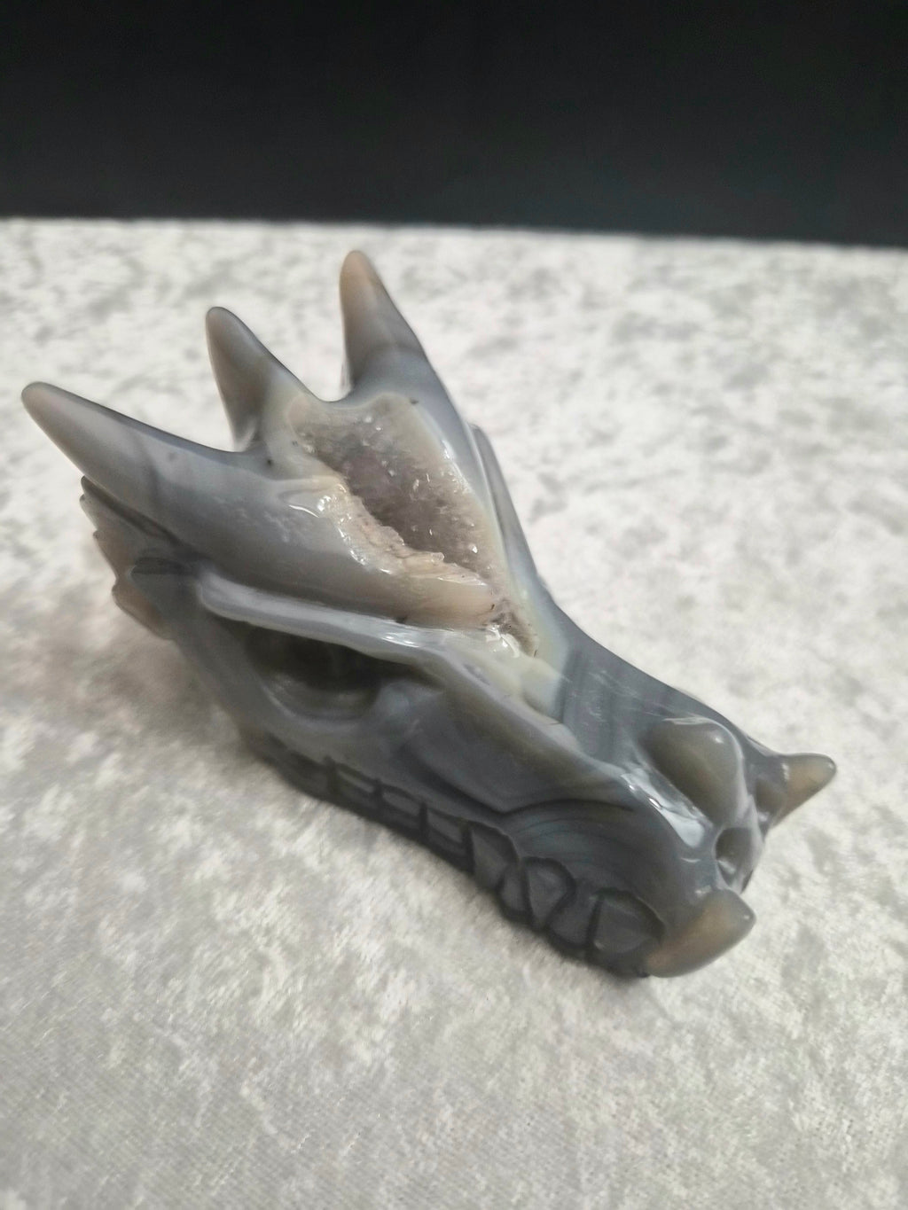 Druzy Volcanic Agate Dragon Head