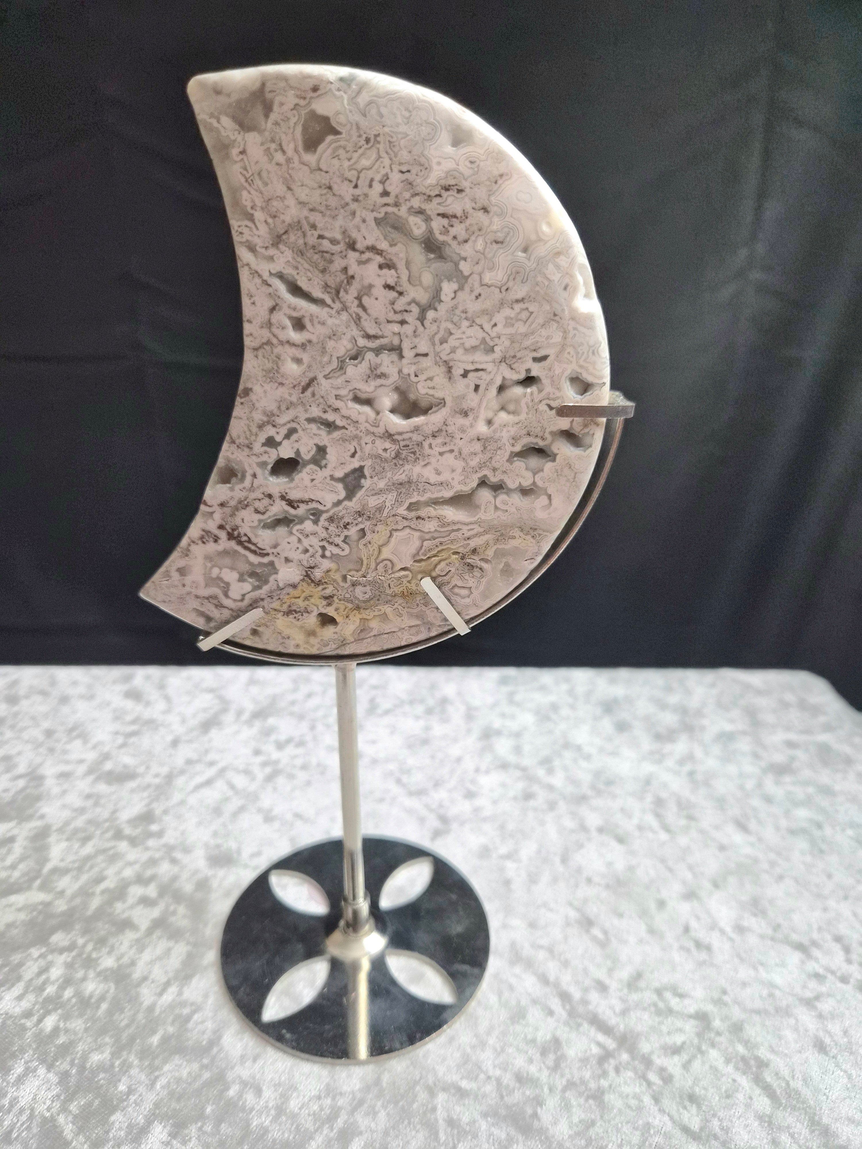 Druzy Mexican Agate Moon on Stand