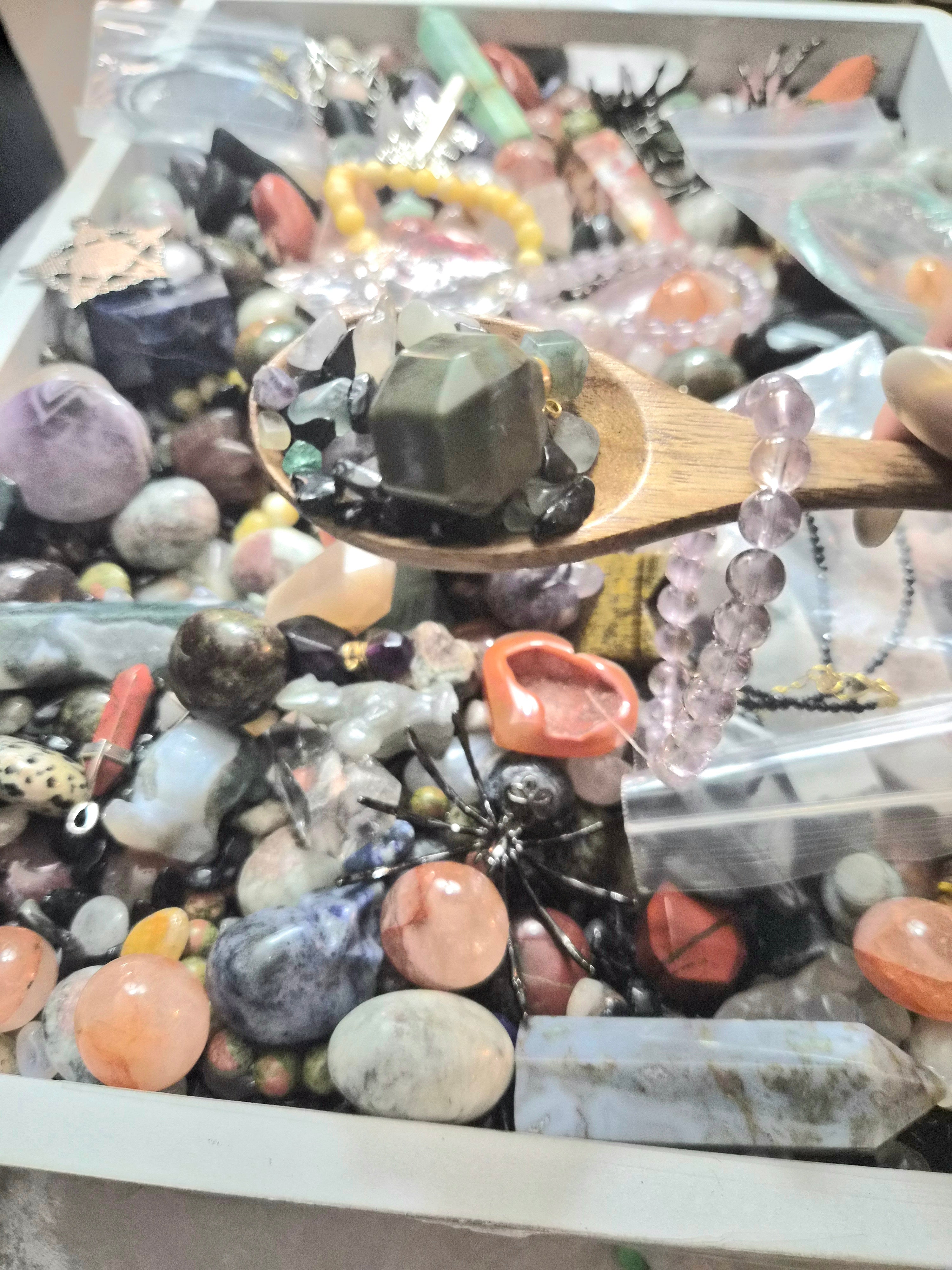 Crystal Confetti Scoop